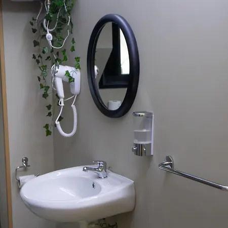 ホテル Don Pes Travel